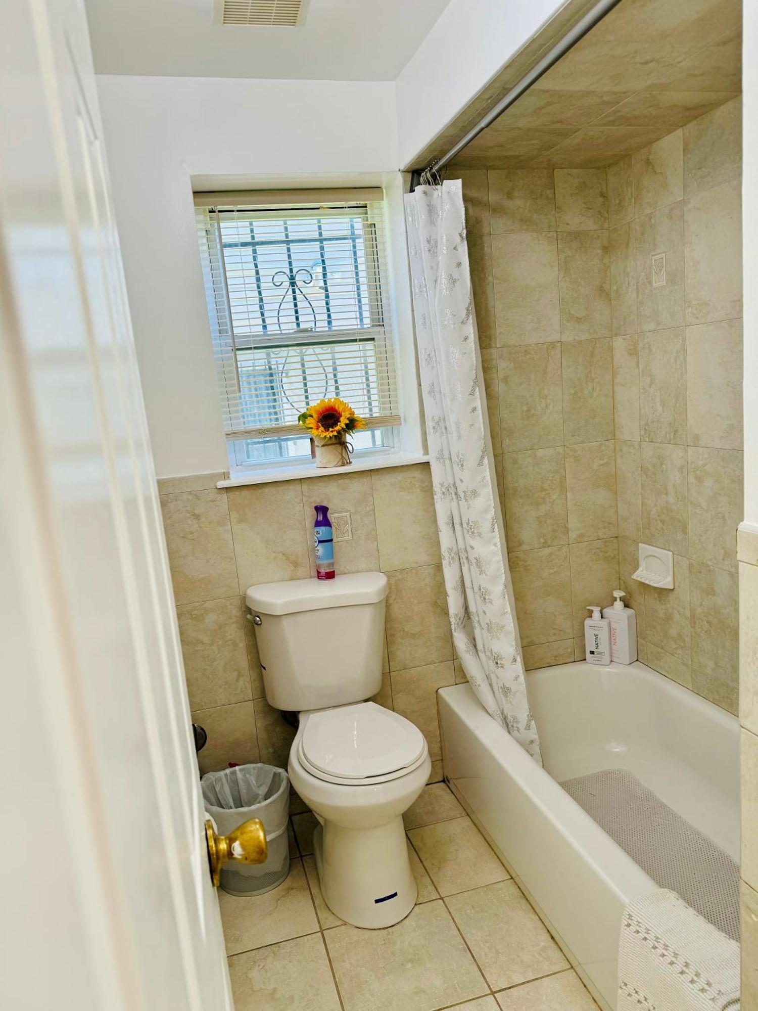 Cozy Evergreen Apartment By Newark Airport 외부 사진